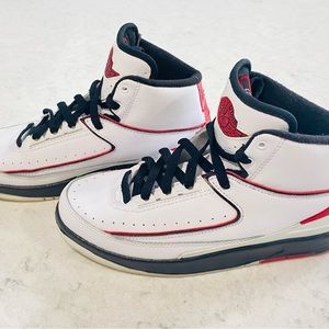 Nike Jordan 2 Retro QF White Varsity Red (Chicago) - Size 5Y